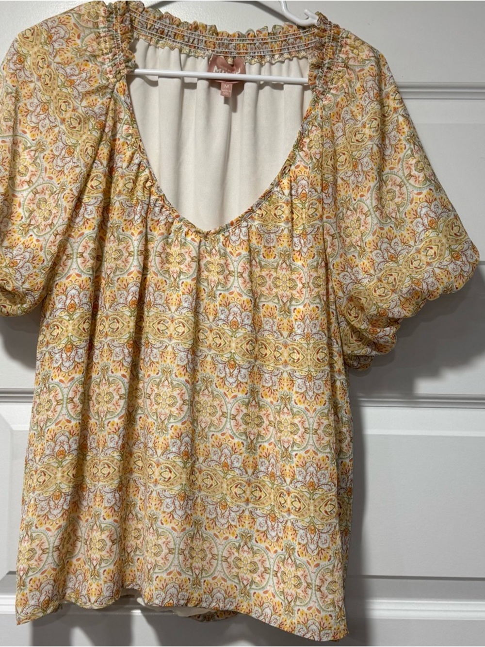 Show Me Your MuMu Pale Yellow Paisley V-Neck Blouse - Picture 2 of 11